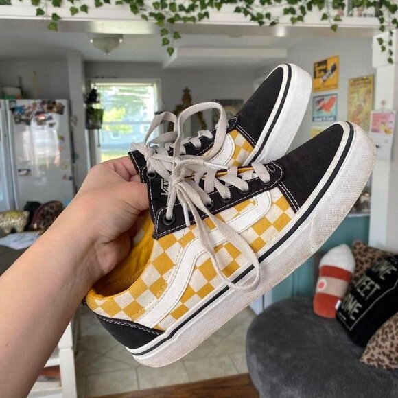 Vans Old Skool Yellow & Black Checkerboard Sneakers - Picture 1 of 4